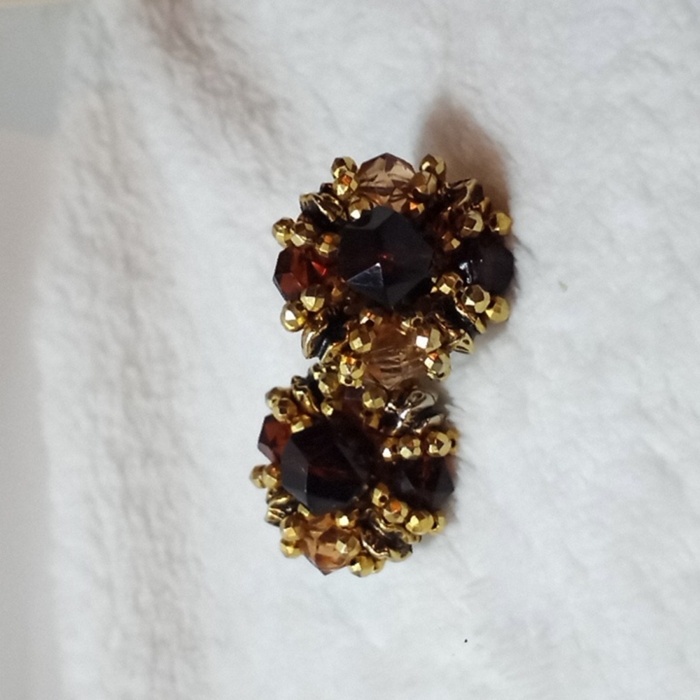 Vintage W. Germany clip on earrings. Brown and gold